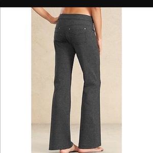 Athleta gray Bettona pants size medium